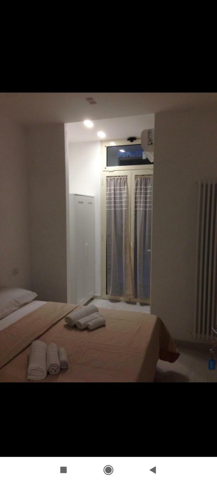 Domuschiara Bed & Breakfast Naples
